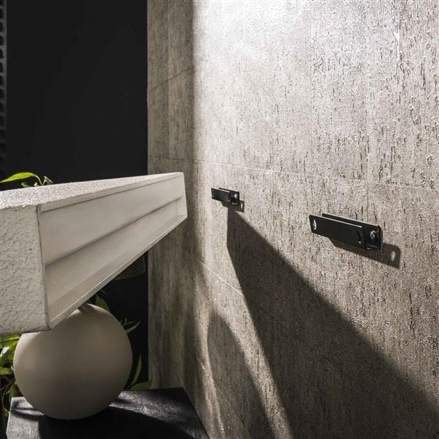 L&#39;installation de l&#39;Étagère murale en marbre Blanc.