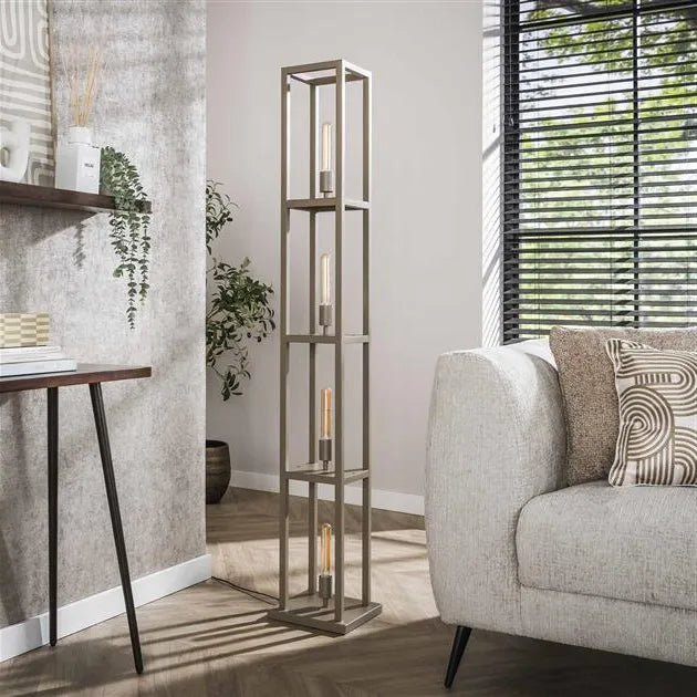 Lampadaire en Metal 4 Lampes Non Allume