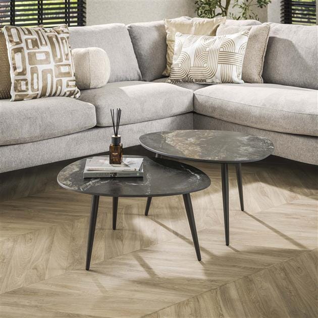 Table D Appoint Design Dans un Salon