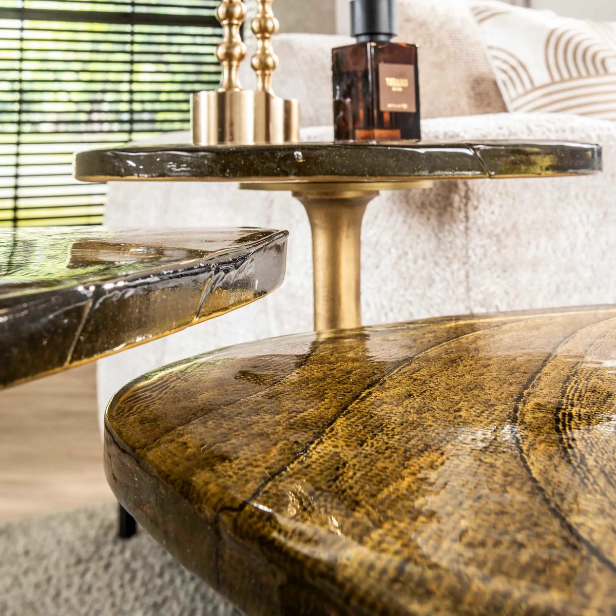 Table D&#39;Appoint Verre Et Metal Doree Details