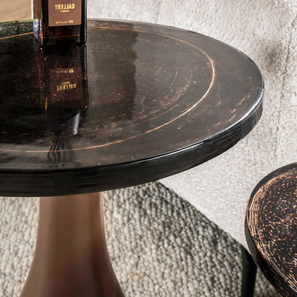 Table d&#39;Appoint En Verre Details