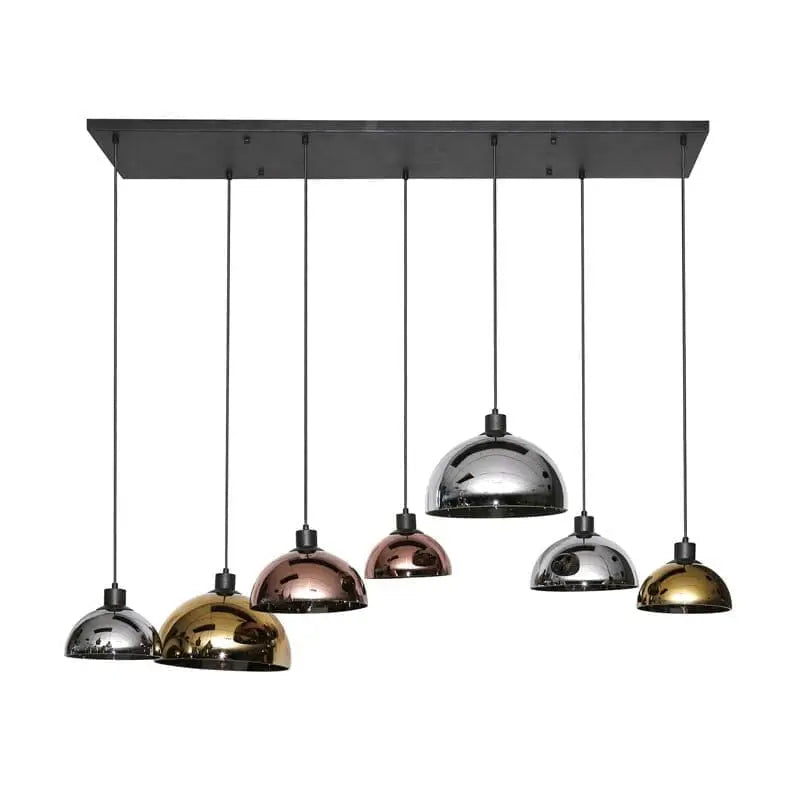 &quot;Suspension-Globe-Verre-dans-un-intérieur-moderne&quot;