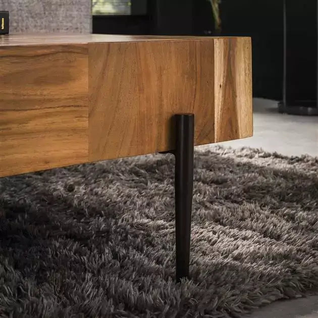  La Table Basse Carrée en Bois d&#39;Acacia  vue coté