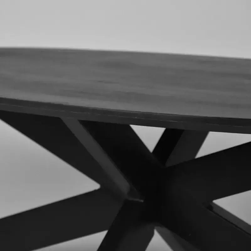 Table Basse Industrielle Ovale Manguier Noir Et Pieds Métal lyadesign 