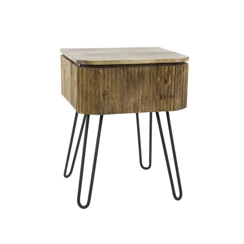  La Table De Nuit Bois Rayure  une touche contemporaine pour votre chambre fond blanc