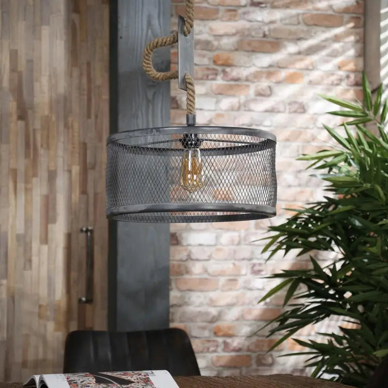 Suspension Industrielle métal maille 1 lampe lyadesign 