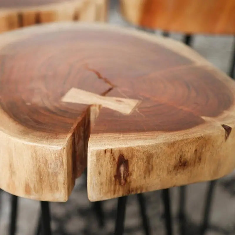 Table d'appoint industrielle Bois recyclé tronc d'acacia lyadesign 